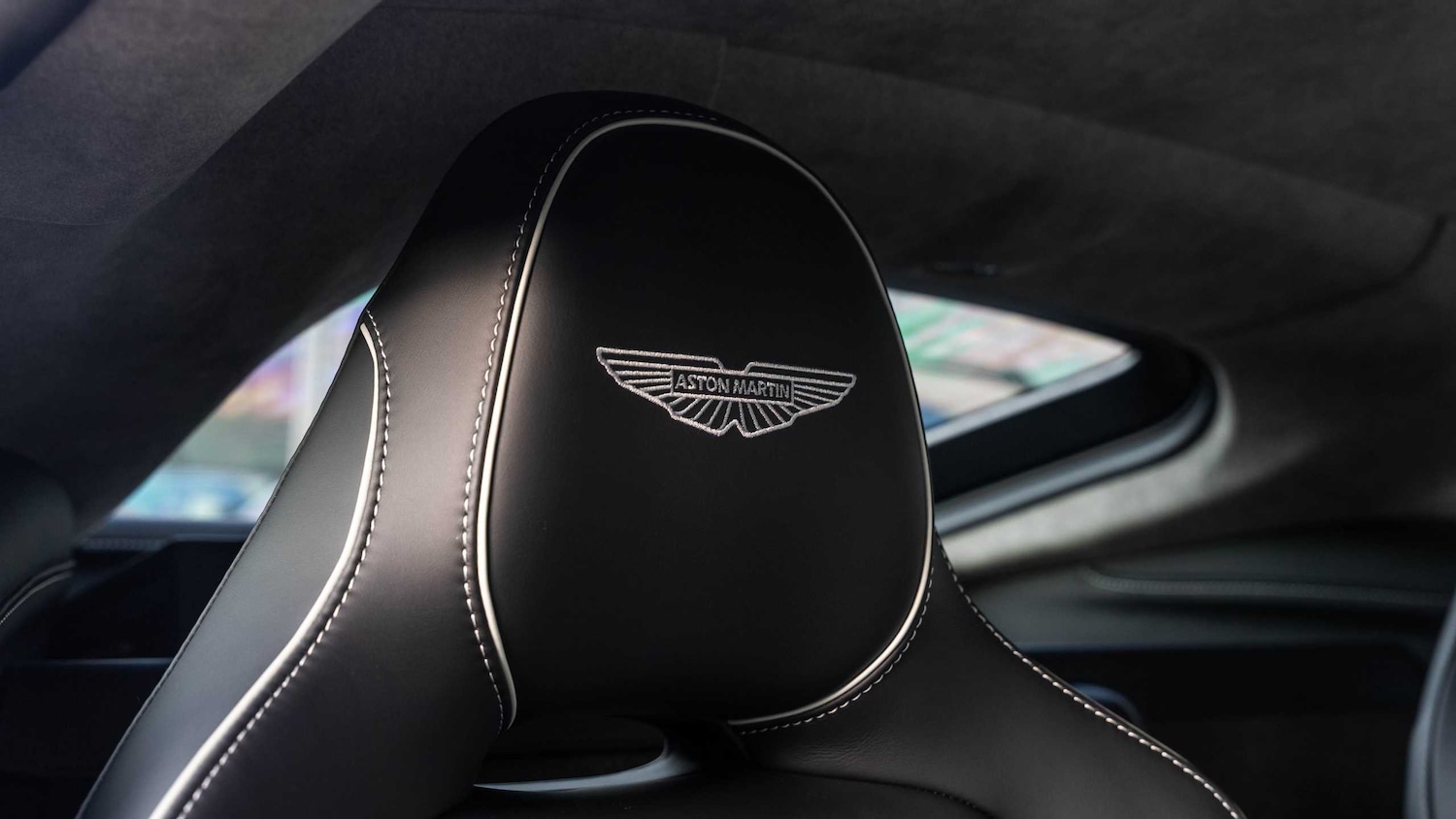 Used Aston Martin Vantage 2025 for sale - 77414499: Photo 5