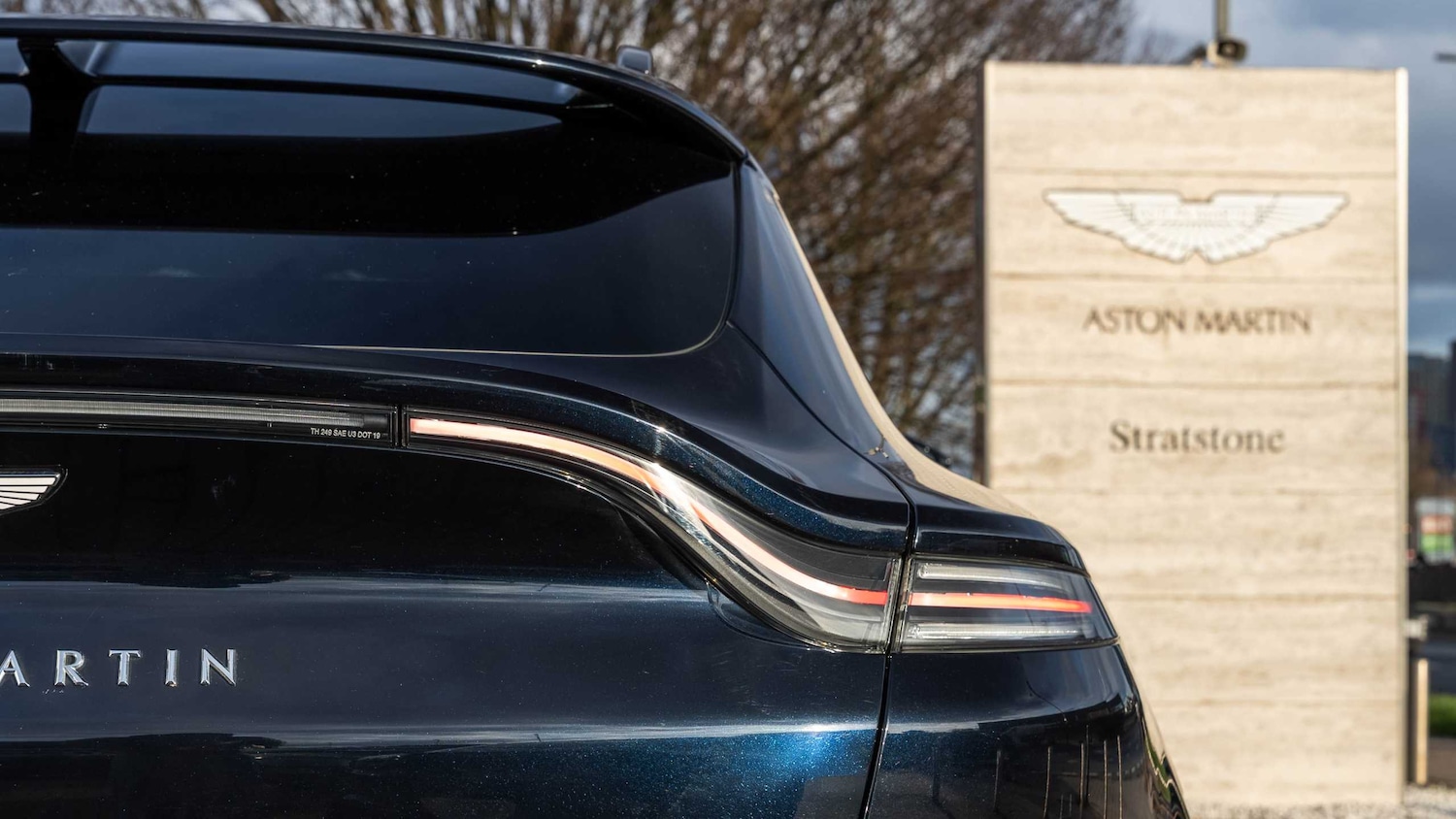 Used Aston Martin DBX 2022 for sale - 77282016: Photo 21