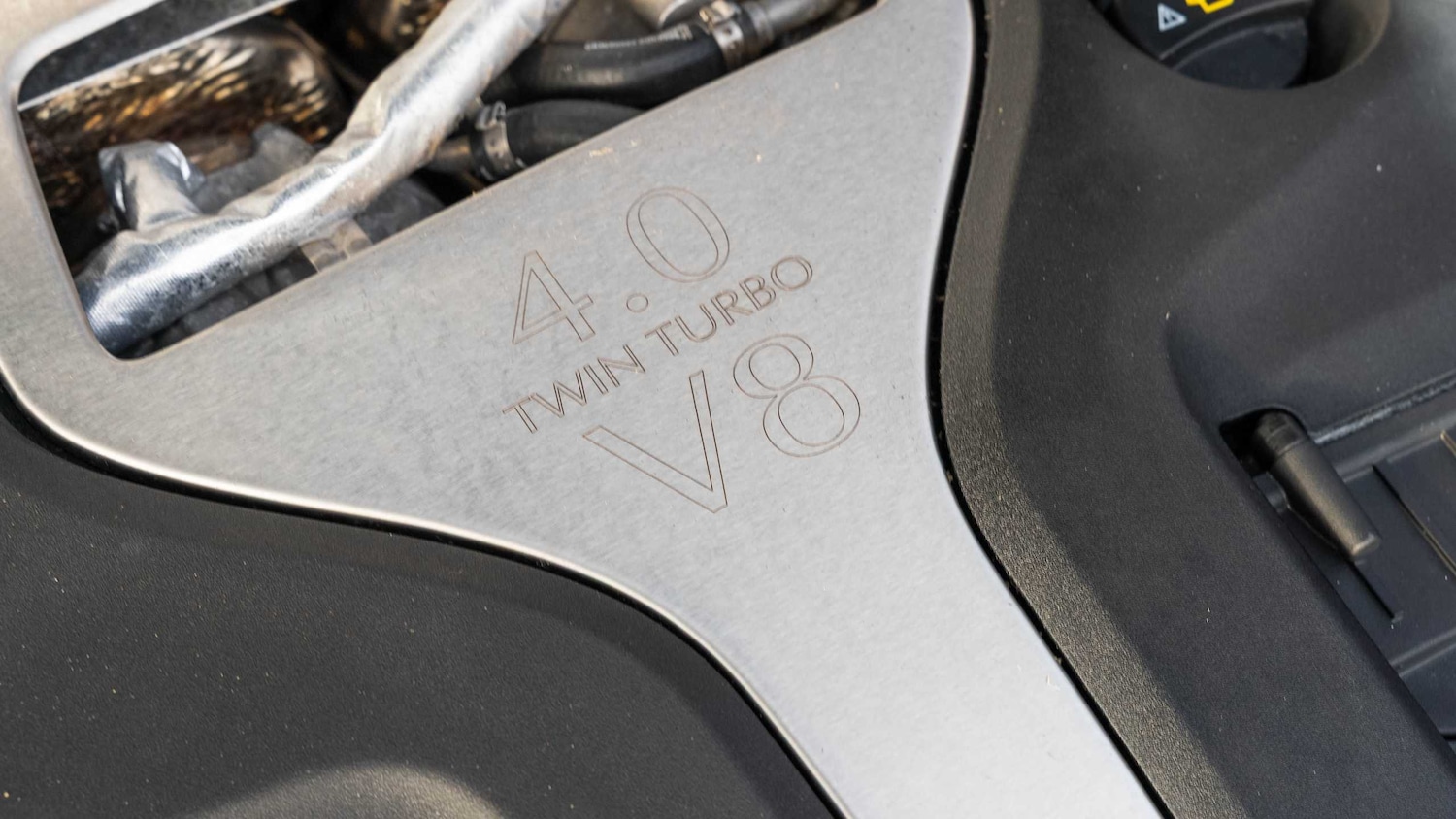 Used Aston Martin DBX 2022 for sale - 77282016: Photo 26