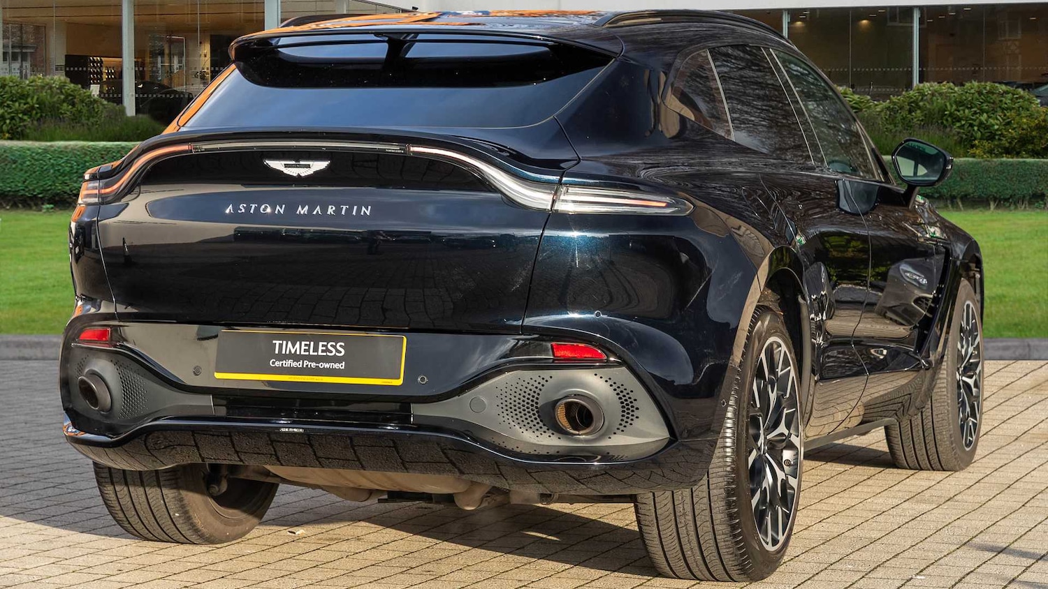 Used Aston Martin DBX 2022 for sale - 77282016: Photo 7