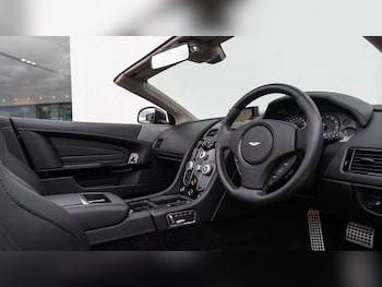 Used Aston Martin DB9 2017 for sale - 75903452: Photo