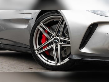 Used Aston Martin Vantage 2024 for sale - 75218038: Photo
