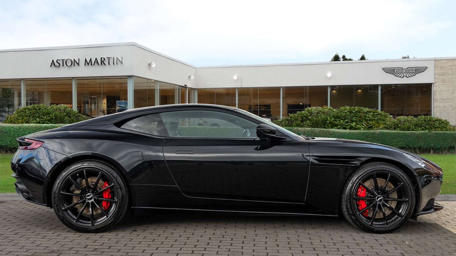 Used Aston Martin DB11 2021 for sale - 76390681: Photo 14