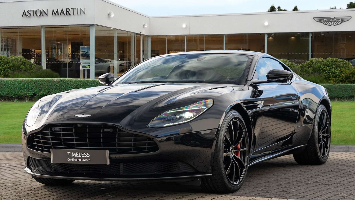 Used Aston Martin DB11 2021 for sale - 76390681: Photo 17