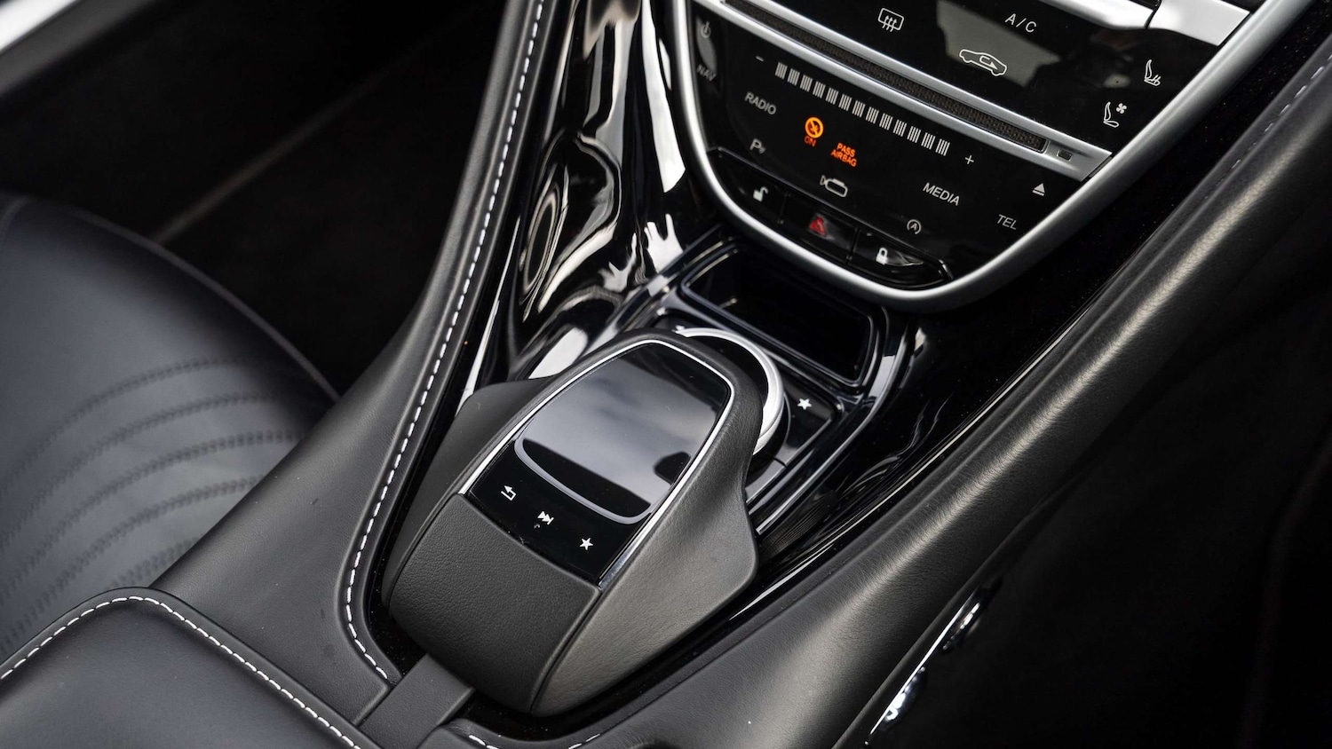 Used Aston Martin DB11 2021 for sale - 76390681: Photo 22