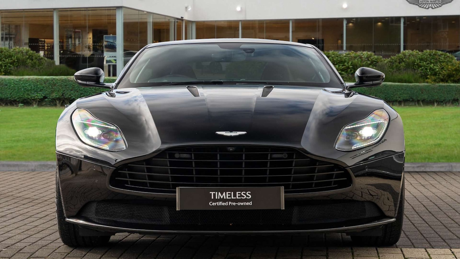 Used Aston Martin DB11 2021 for sale - 76390681: Photo 7