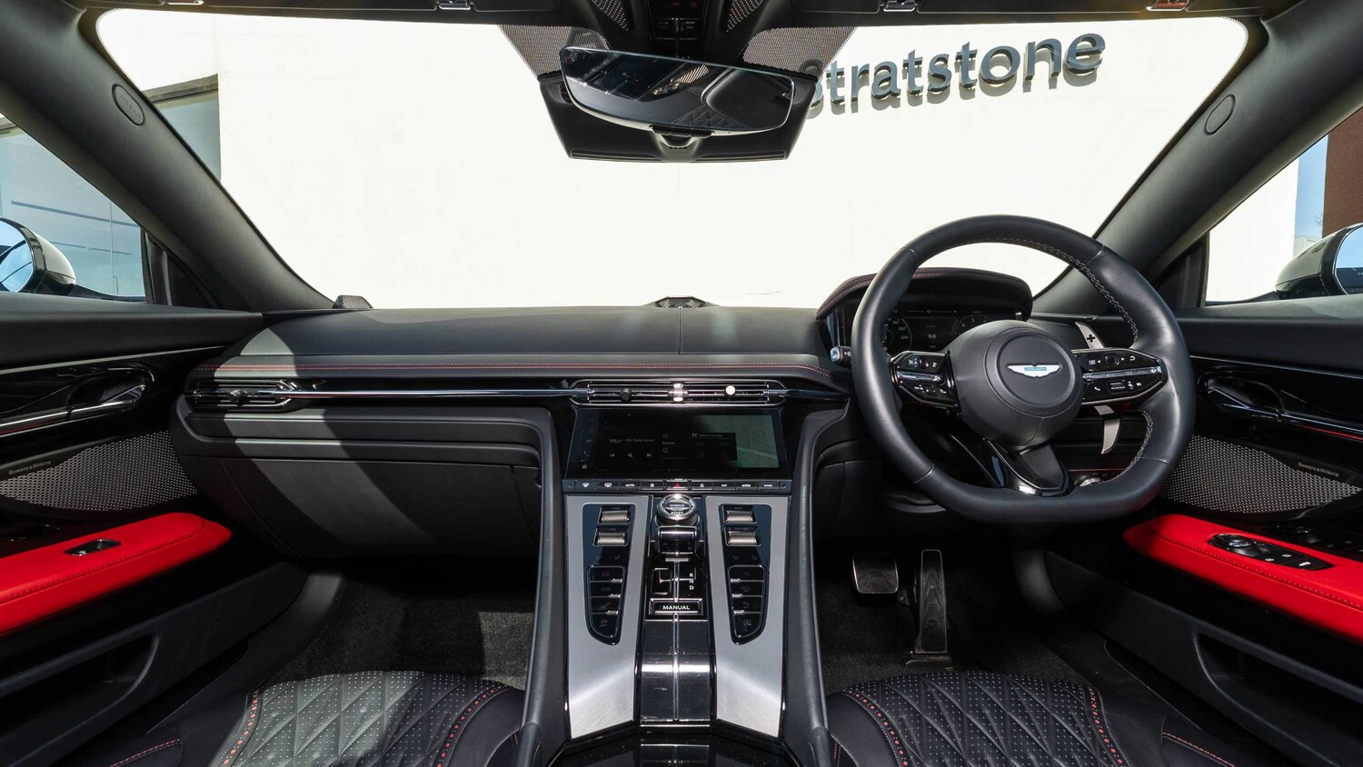 Used Aston Martin V8 2023 for sale - 78010600: Photo 15