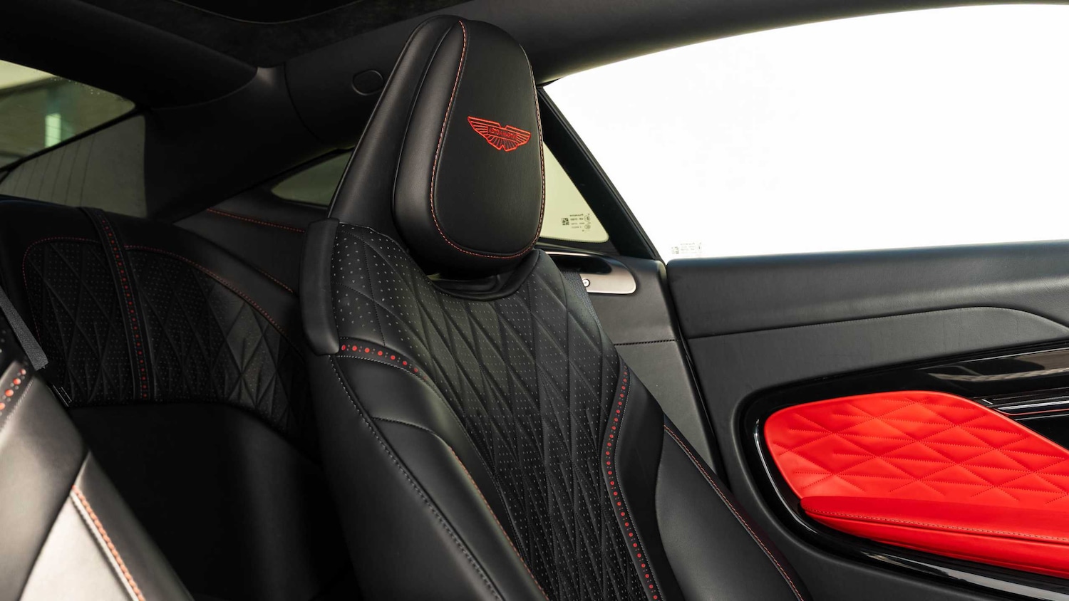 Used Aston Martin V8 2023 for sale - 78010600: Photo 20