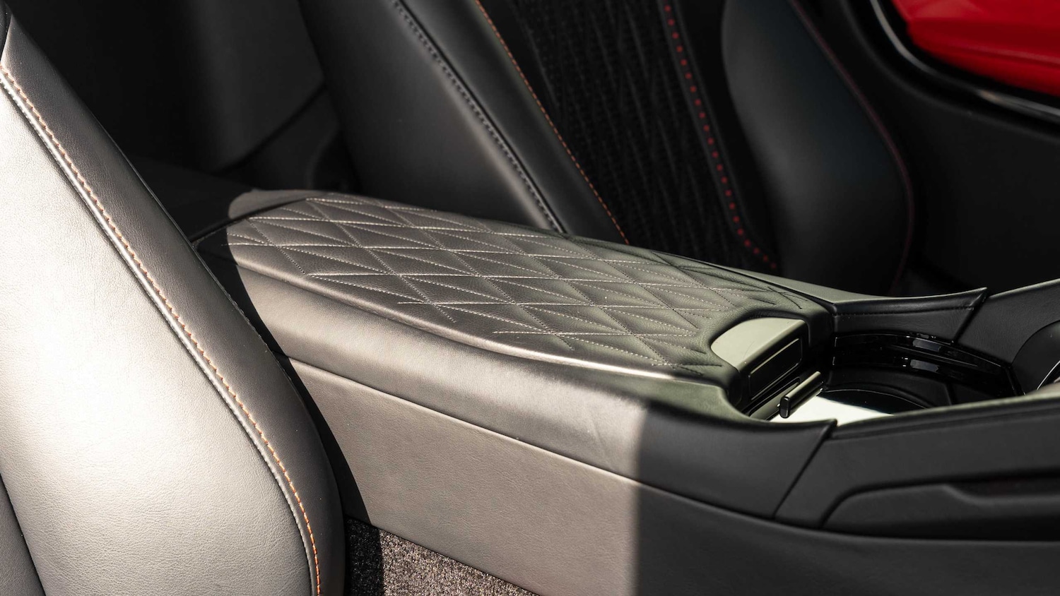 Used Aston Martin V8 2023 for sale - 78010600: Photo 22