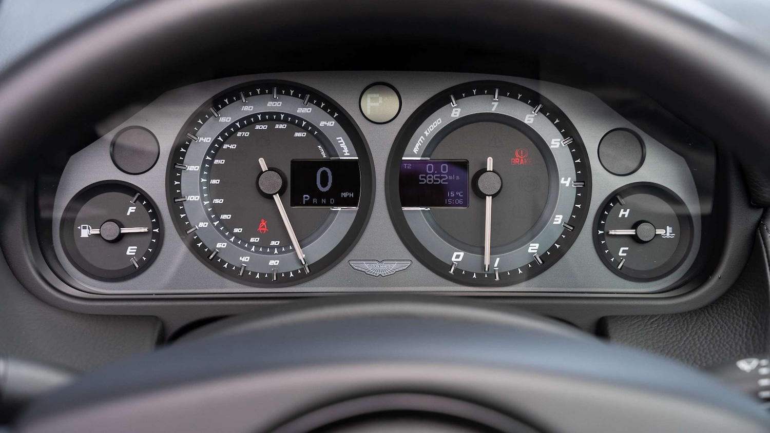 Used Aston Martin DB9 2017 for sale - 76827500: Photo 6