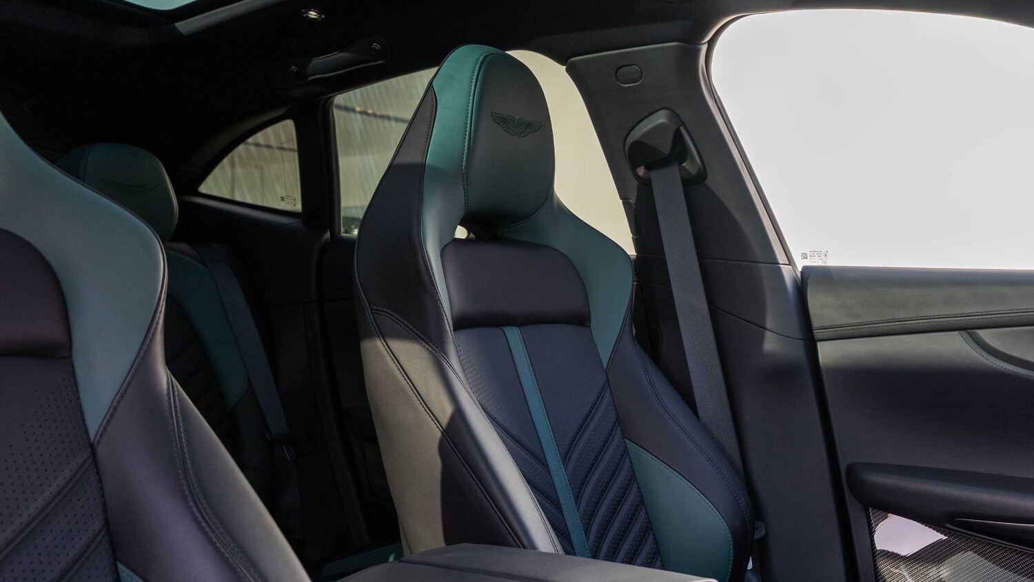 Used Aston Martin DBX for sale - 77686616: Photo 11