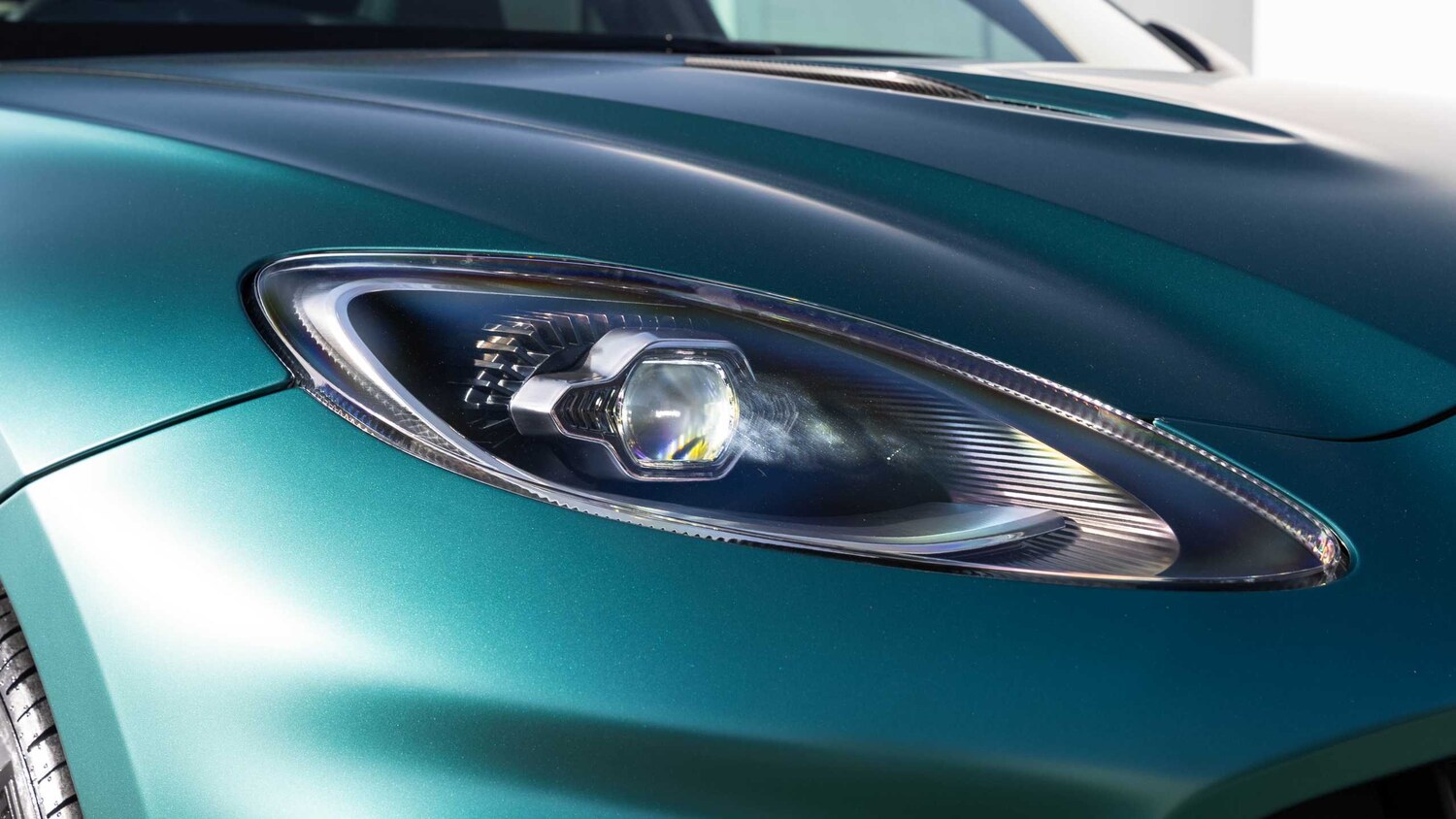 Used Aston Martin DBX for sale - 77686616: Photo 17