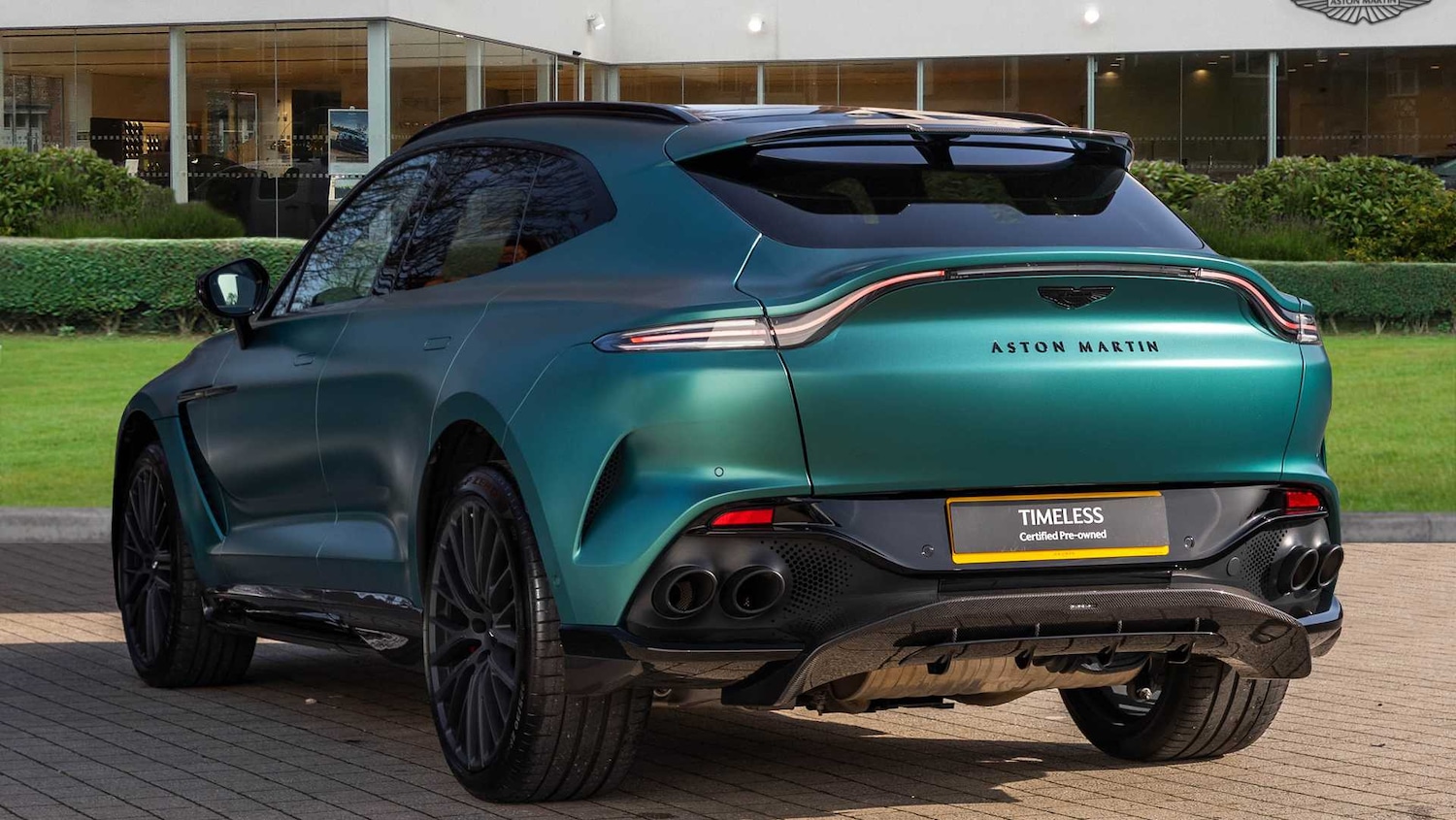 Used Aston Martin DBX for sale - 77686616: Photo 2