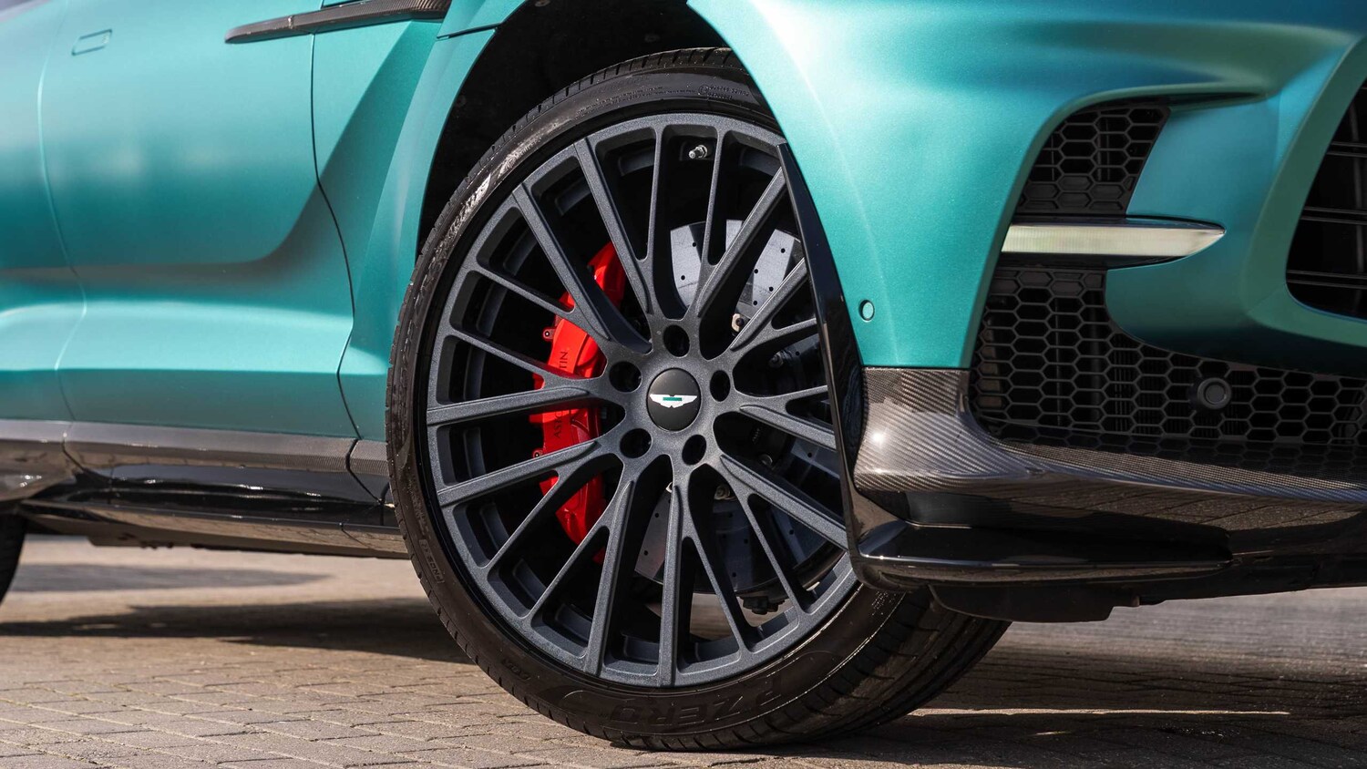 Used Aston Martin DBX for sale - 77686616: Photo 25