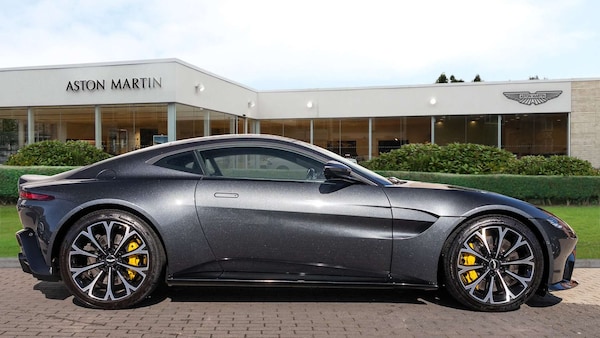 Used Aston Martin Vantage 2019 for sale - 76218467: Photo 13