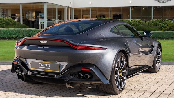 Used Aston Martin Vantage 2019 for sale - 76218467: Photo 16