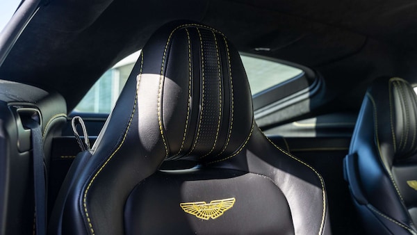 Used Aston Martin Vantage 2019 for sale - 76218467: Photo 5