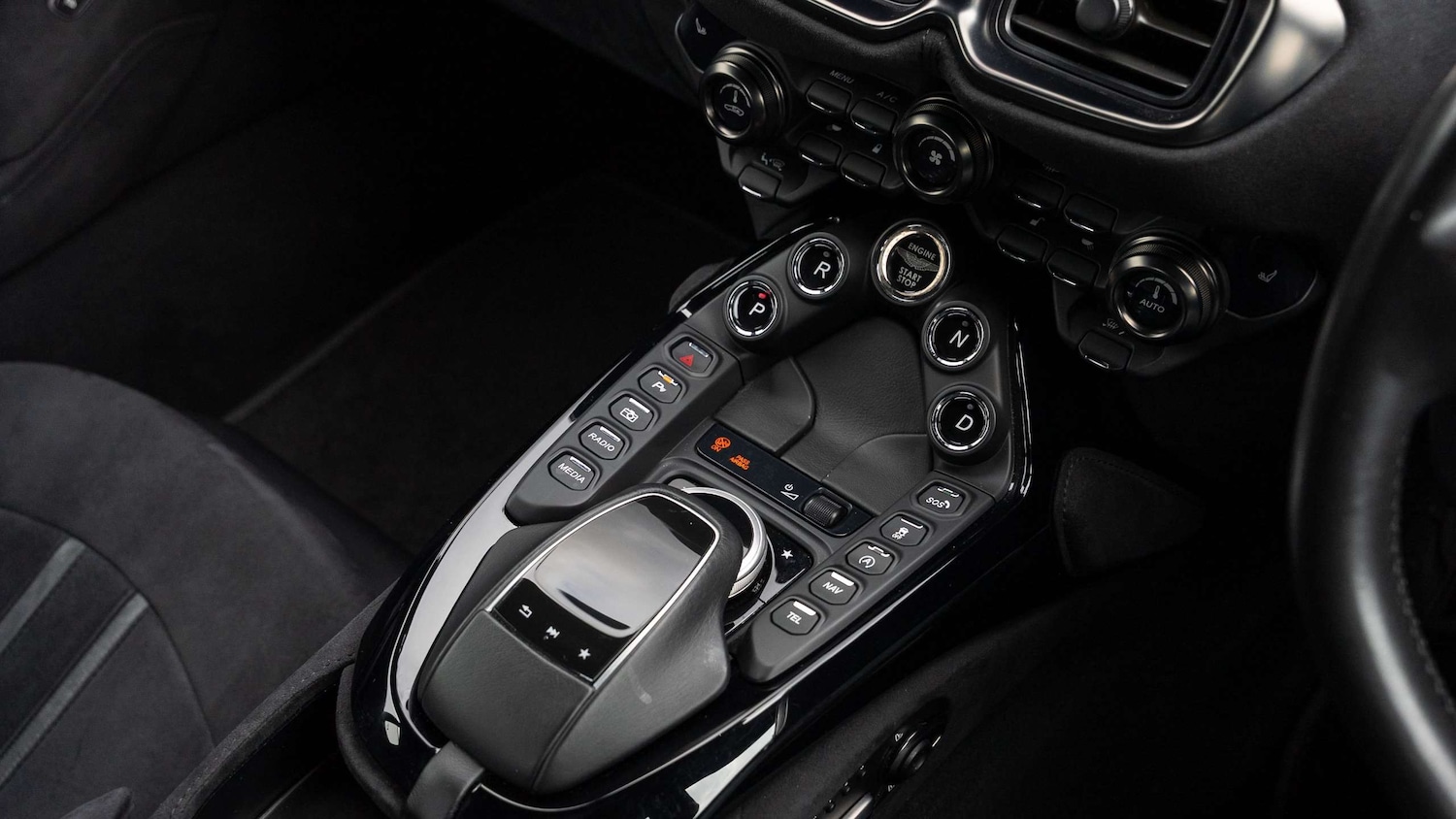 Used Aston Martin Vantage 2020 for sale - 76475768: Photo 18