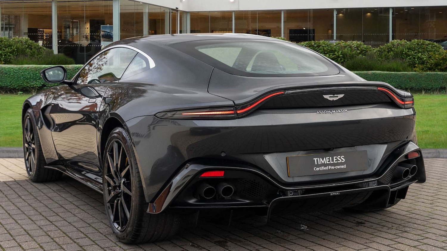 Used Aston Martin Vantage 2020 for sale - 76475768: Photo 2