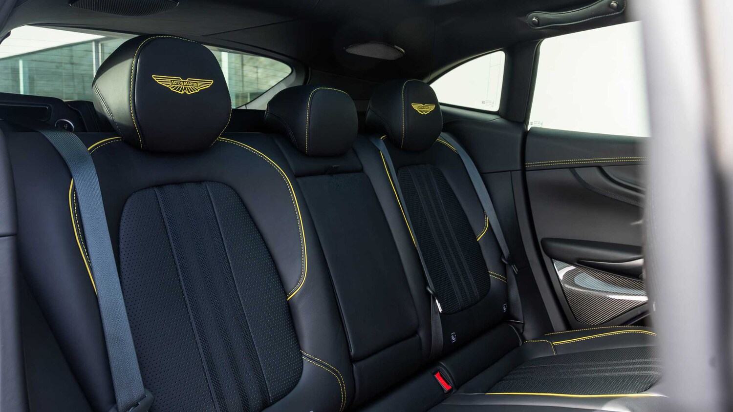 Used Aston Martin DBX 2024 for sale - 77674641: Photo 15