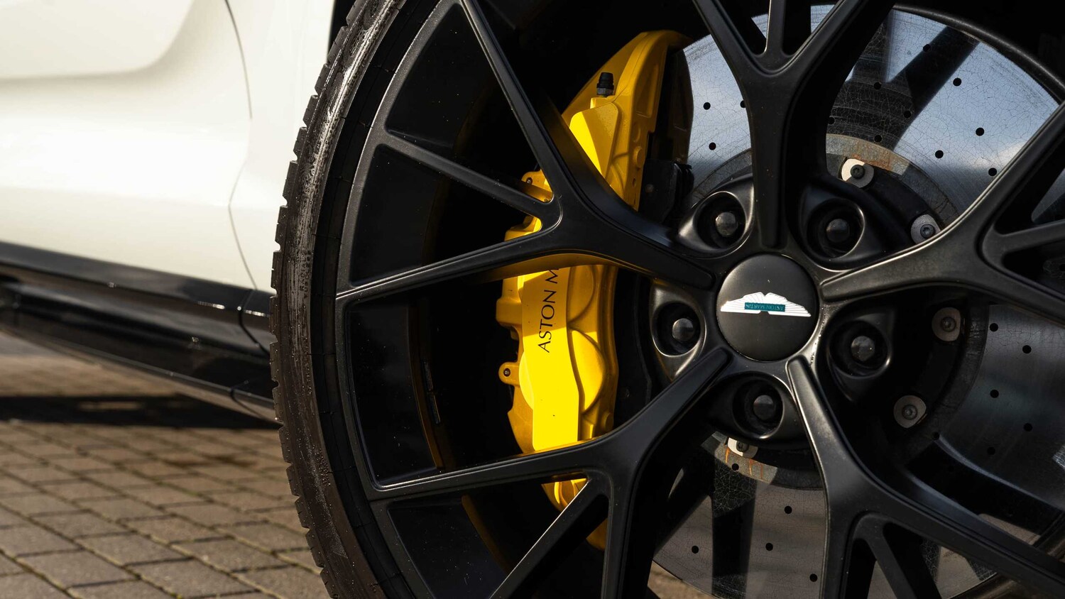 Used Aston Martin DBX 2024 for sale - 77674641: Photo 30