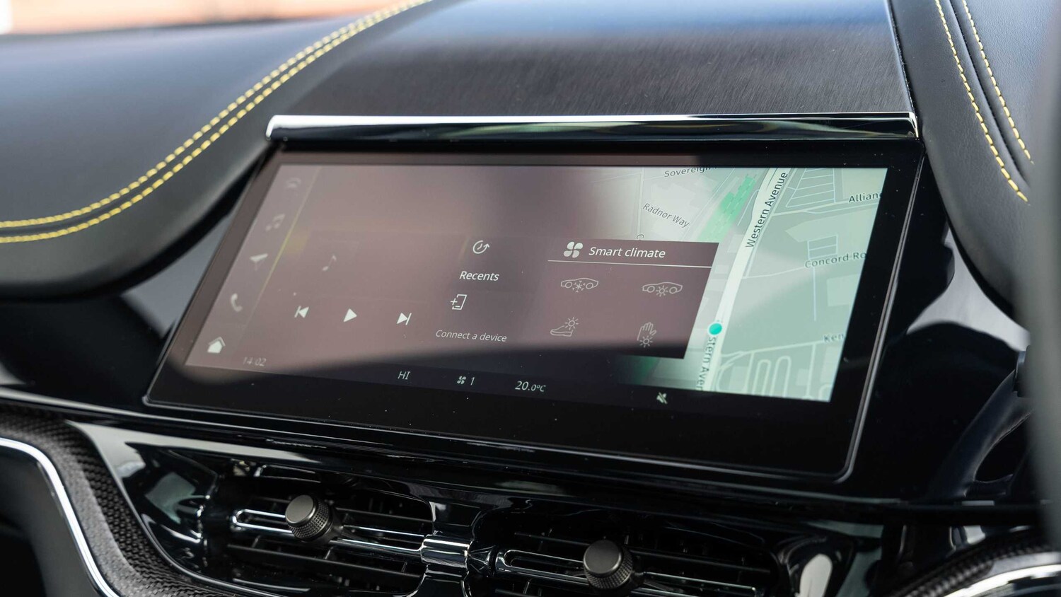 Used Aston Martin DBX 2024 for sale - 77674641: Photo 9