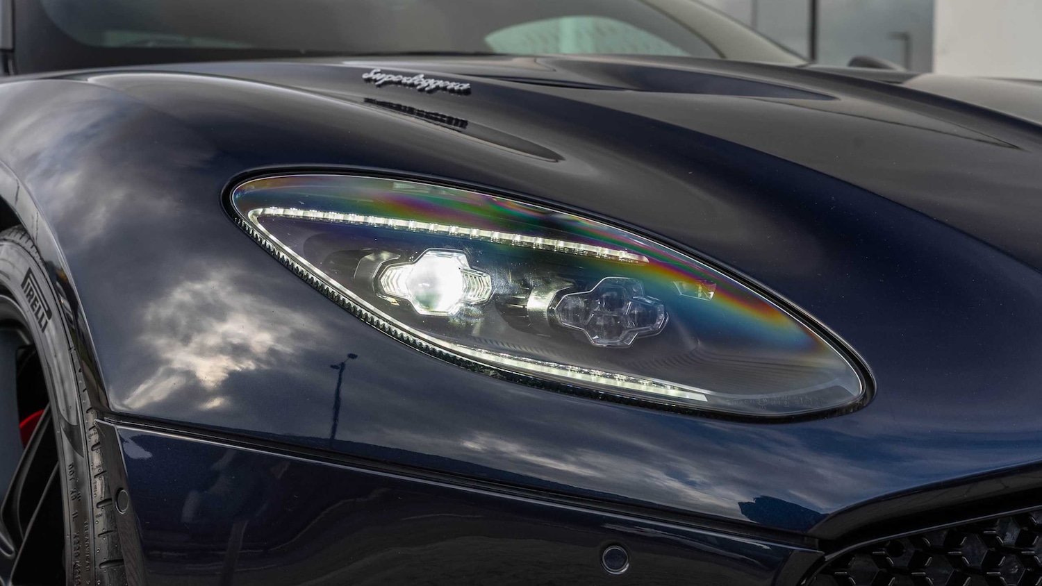 Used Aston Martin DBS 2020 for sale - 77257301: Photo 22