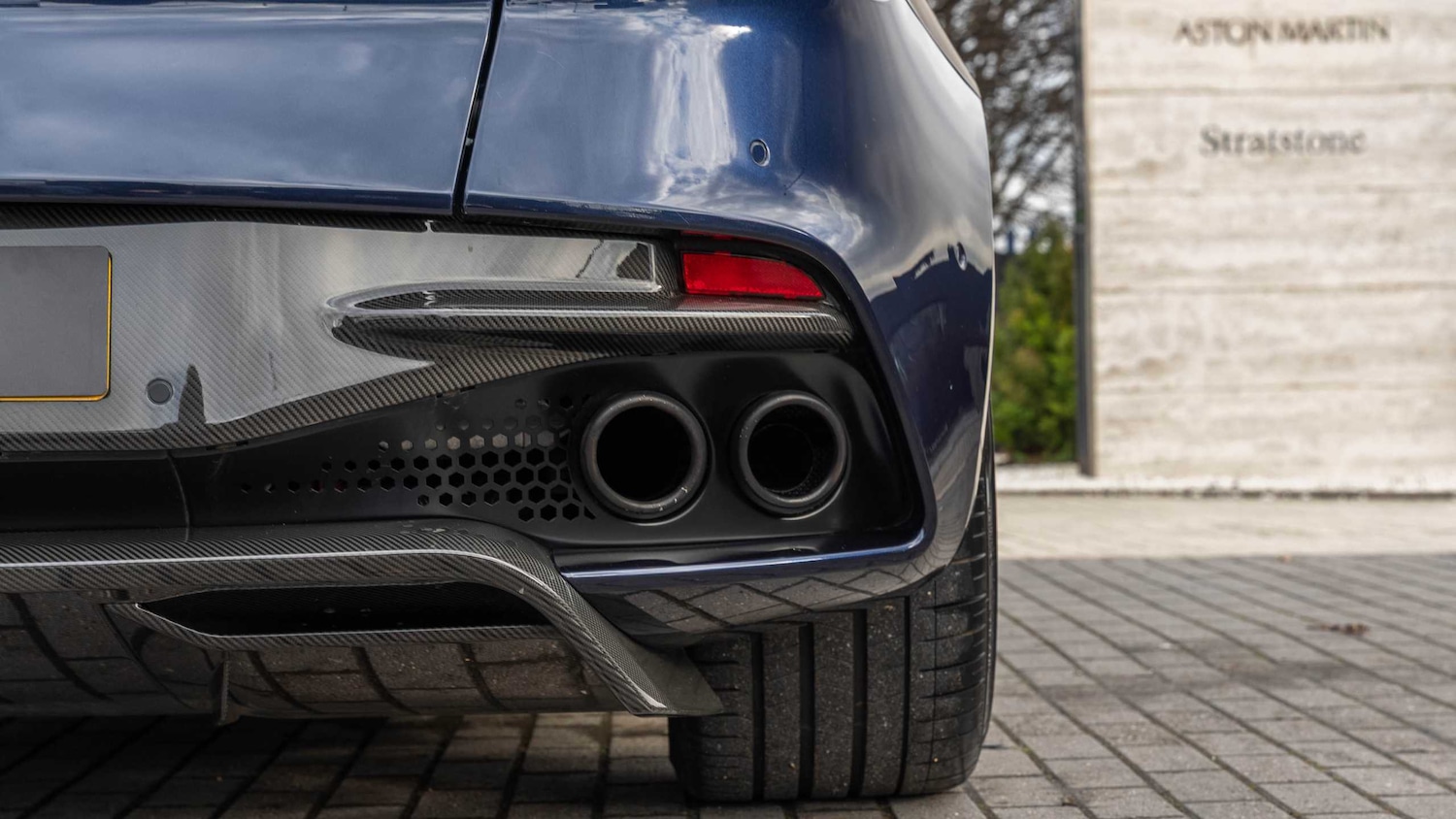 Used Aston Martin DBS 2020 for sale - 77257301: Photo 26