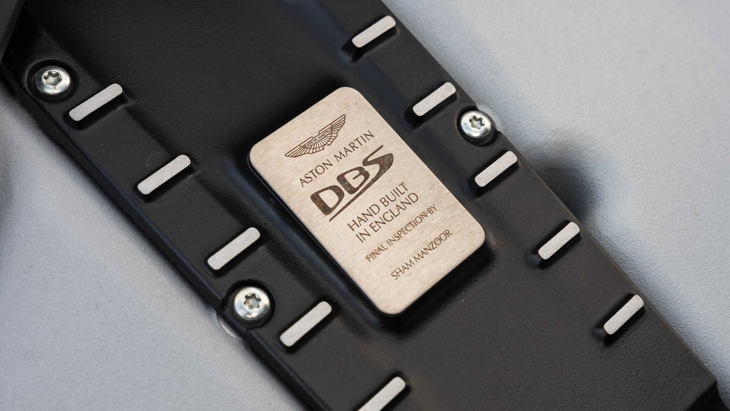 Used Aston Martin DBS 2020 for sale - 77257301: Photo 33