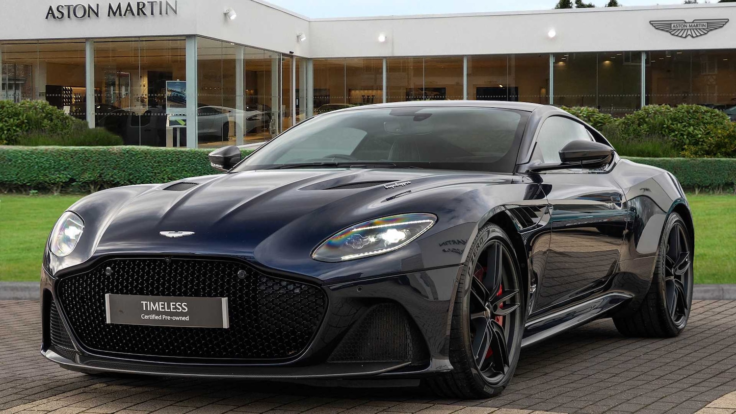 Used Aston Martin DBS 2020 for sale - 77257301: Photo 6
