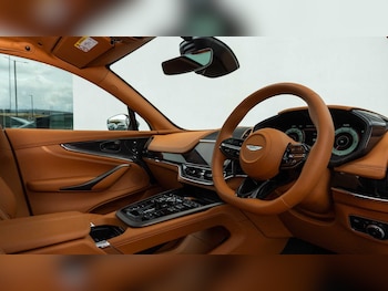 Used Aston Martin DBX 2024 for sale - 75742272: Photo