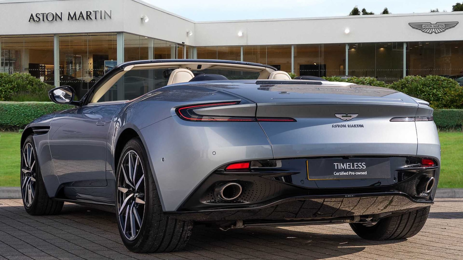 Used Aston Martin DB11 2020 for sale - 77706763: Photo 2
