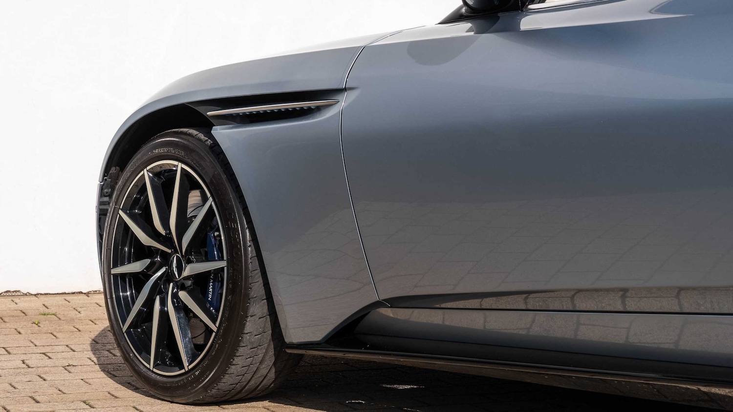 Used Aston Martin DB11 2020 for sale - 77706763: Photo 9