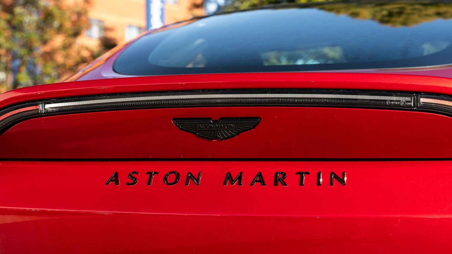 Used Aston Martin Vantage 2025 for sale - 76242442: Photo 18