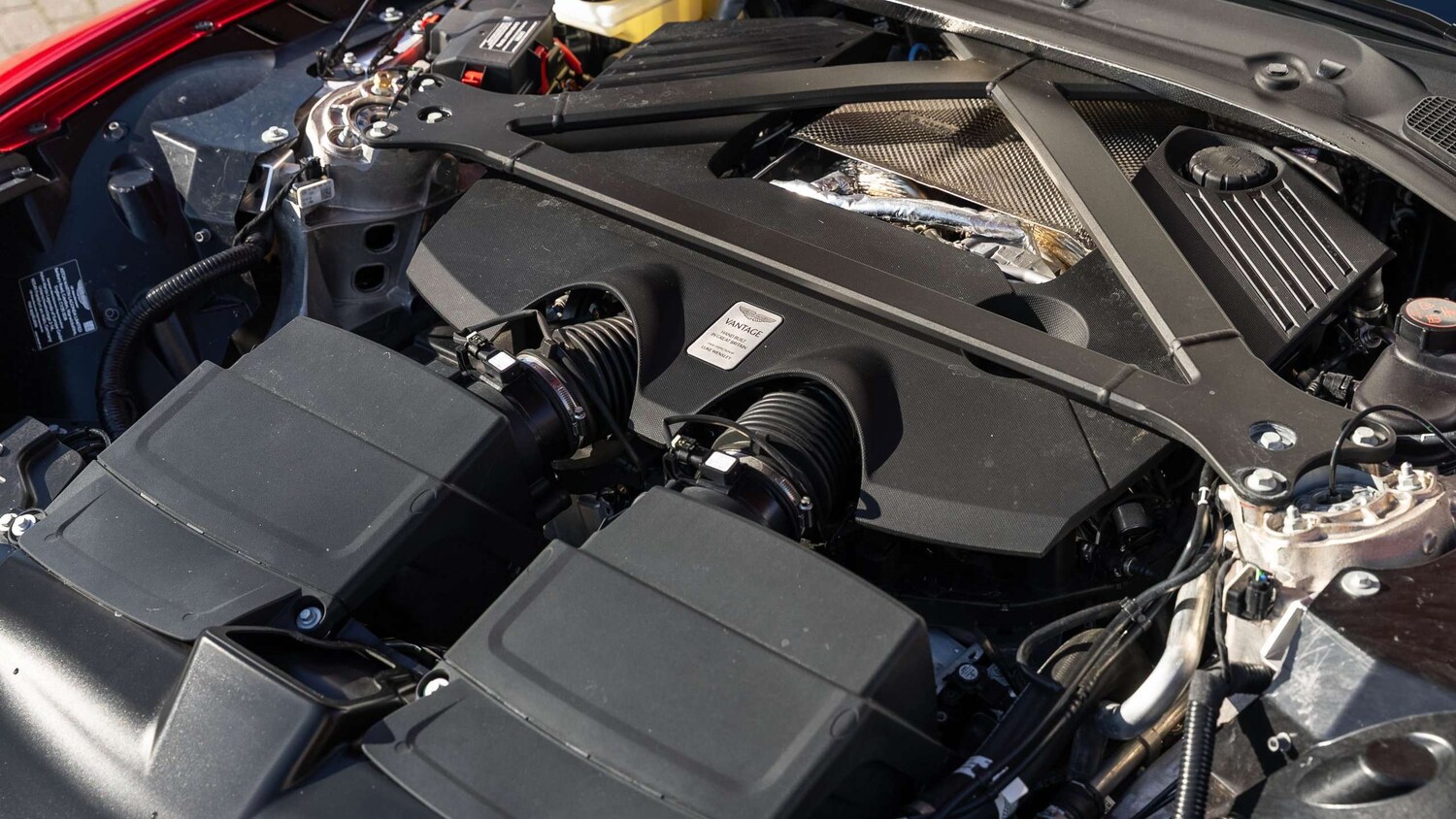 Used Aston Martin Vantage 2025 for sale - 76242442: Photo 33