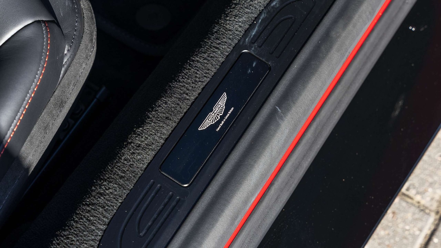 Used Aston Martin Vantage 2025 for sale - 76242442: Photo 34