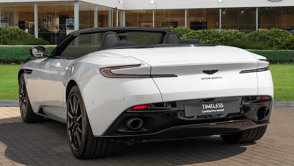 Used Aston Martin DB11 2022 for sale - 76205235: Photo 2