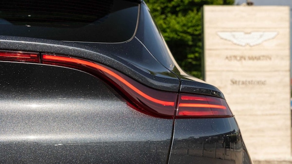 Used Aston Martin DBX 2023 for sale - 75216908: Photo 17