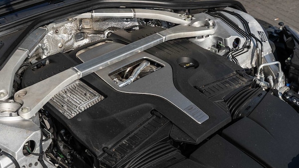 Used Aston Martin DBX 2023 for sale - 75216908: Photo 29