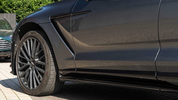 Used Aston Martin DBX 2023 for sale - 75216908: Photo 8