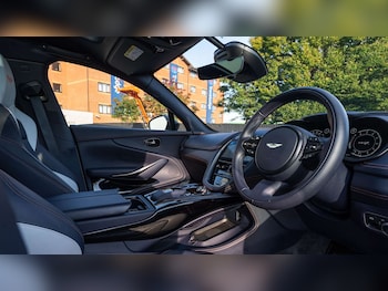 Used Aston Martin DBX 2023 for sale - 76141909: Photo 3