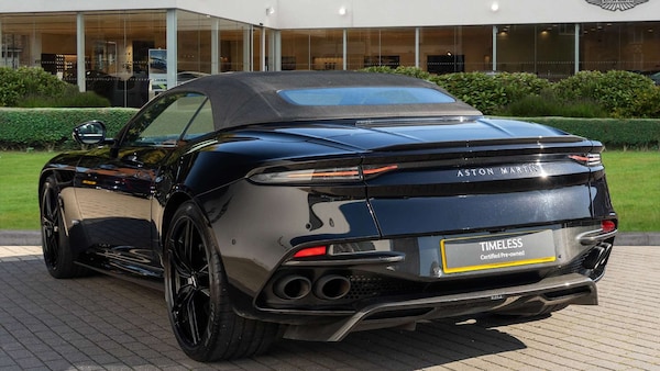 Used Aston Martin DBS 2023 for sale - 76230322: Photo 17