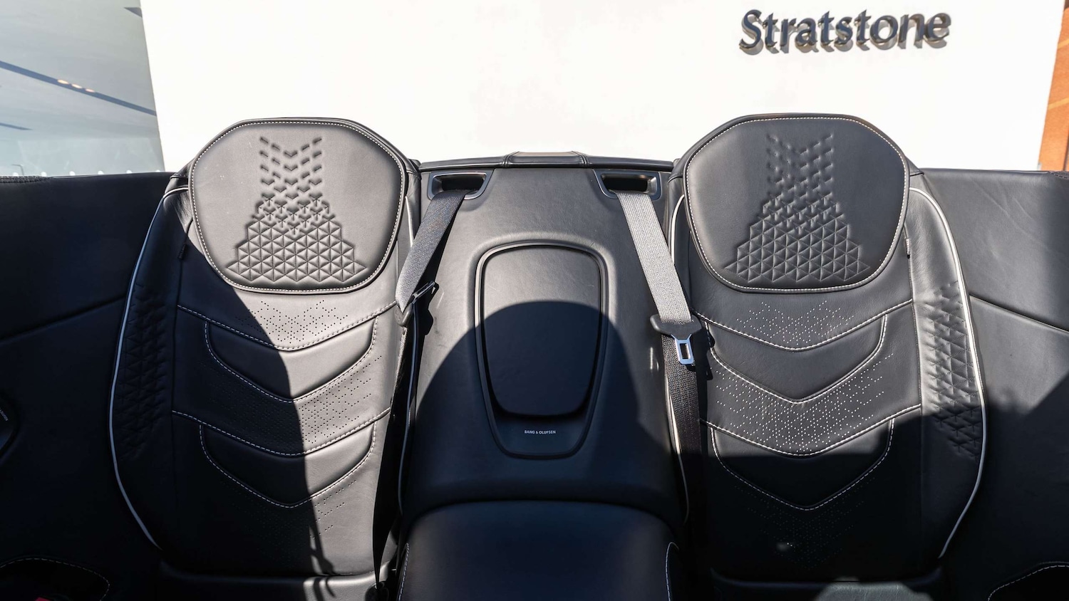 Used Aston Martin DBS 2023 for sale - 76230322: Photo 20