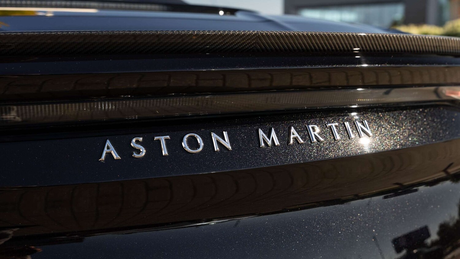 Used Aston Martin DBS 2023 for sale - 76230322: Photo 26