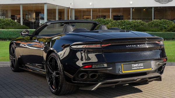 Used Aston Martin DBS 2023 for sale - 76230322: Photo 2