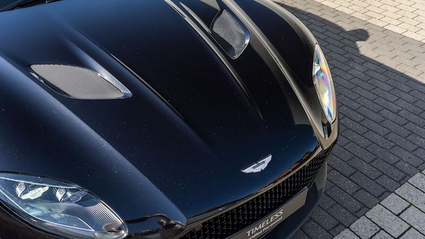Used Aston Martin DBS 2023 for sale - 76230322: Photo 32