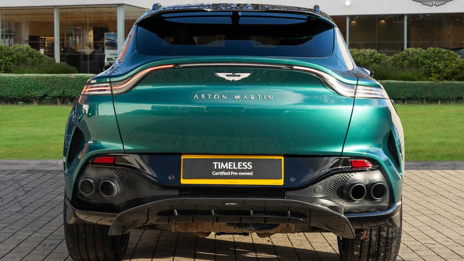 Used Aston Martin DBX 2022 for sale - 76842988: Photo 12