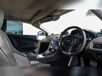 Used Aston Martin DBS 2011 for sale - 75282220: Photo