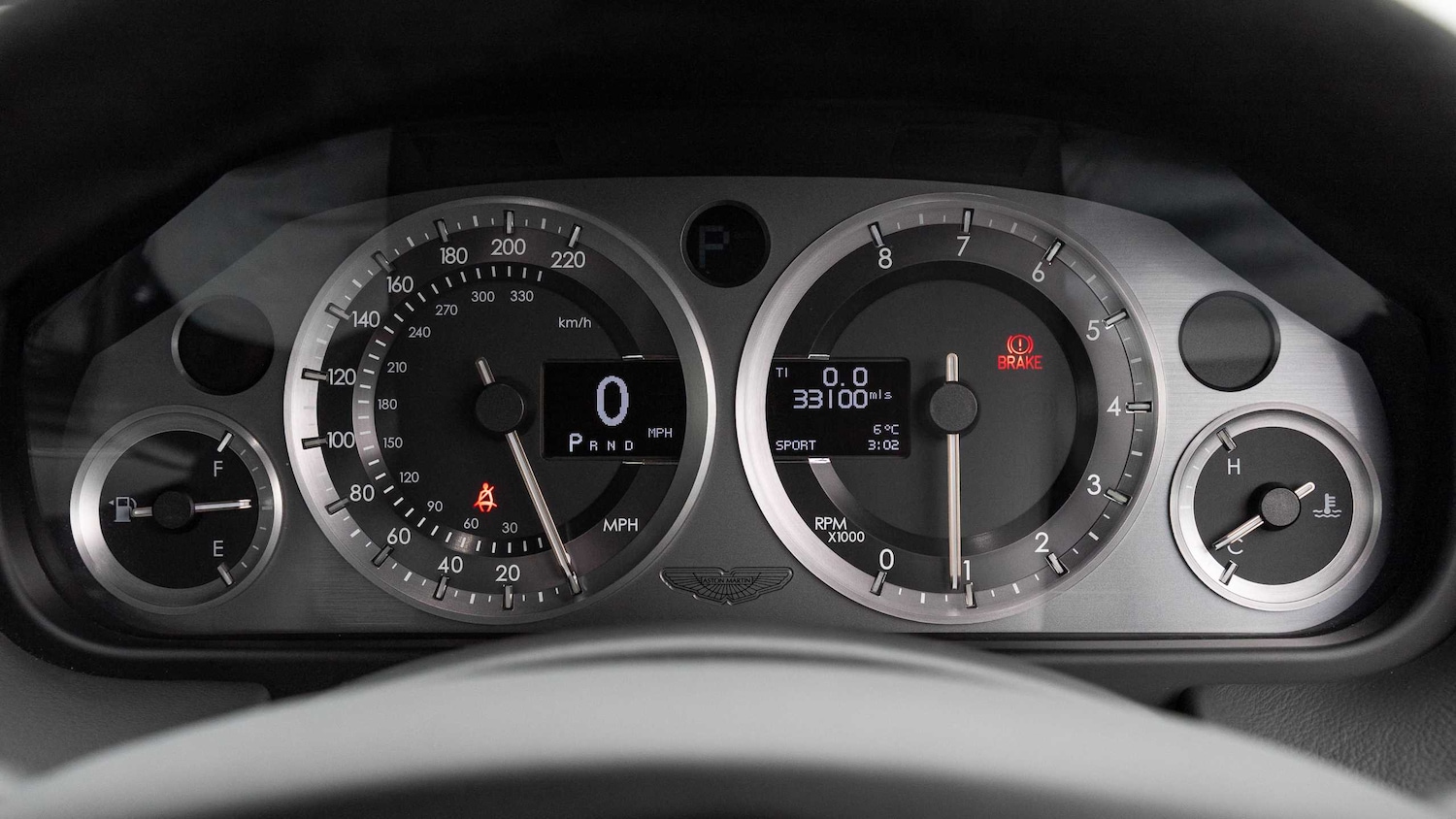 Used Aston Martin DB9 2014 for sale - 77348165: Photo 8