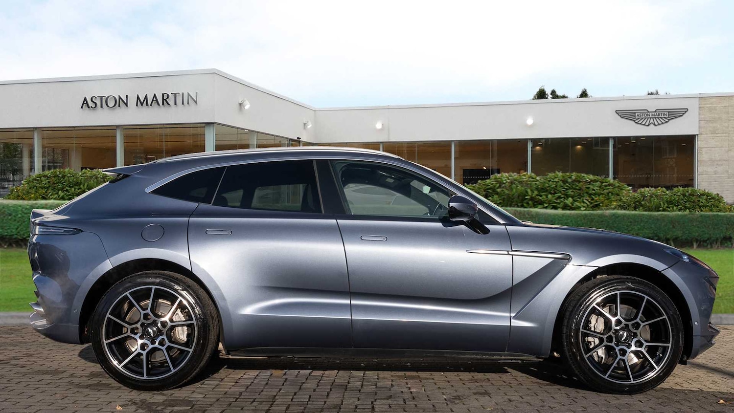 Used Aston Martin DBX 2022 for sale - 76842965: Photo 13